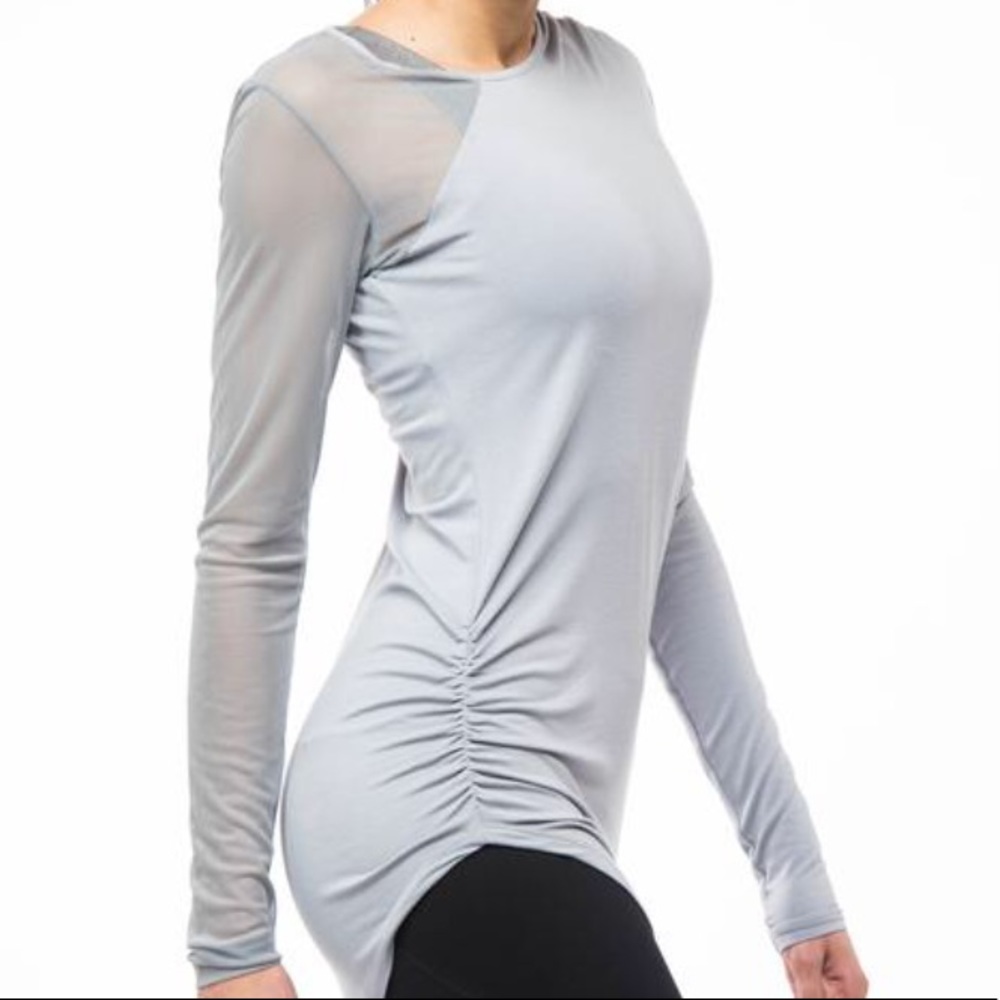 Mira Rae Avanti Athletic Tunic  Women’s Size L